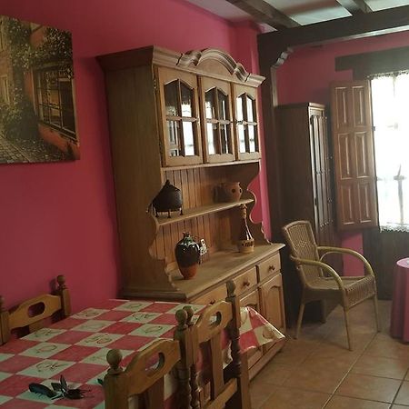 Apartamentos Rurales Tauro Cabezuela Del Valle Eksteriør bilde